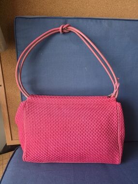 The Sak Pink Woven Shoulder Bag Purse  Rope Strap, Zip Top, Medium Size